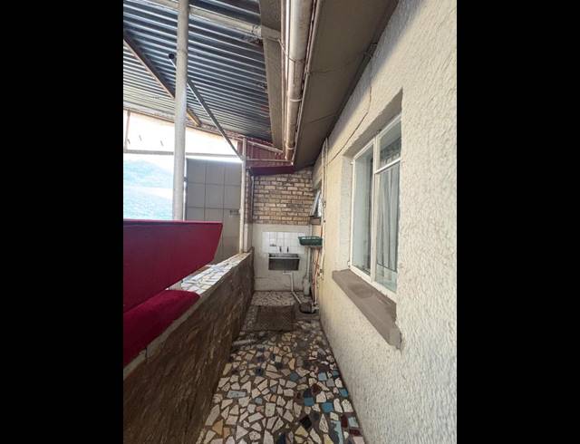 1 BEDROOM PROPERTY TO RENT IN MILLARD GRANGE